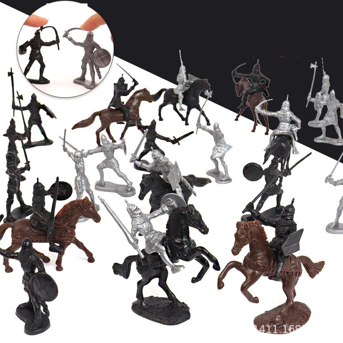 Medieval Knights Toy Soldier Cavalry Horses Set N997710