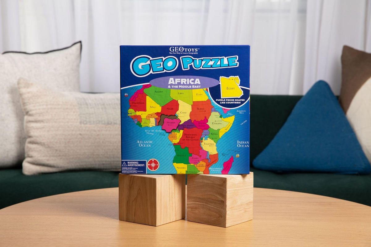 65 Pc Jigsaw Puzzles O622